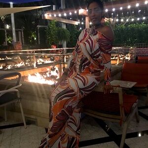 Elegant Multicolor Multi styling body con stretch long dress.